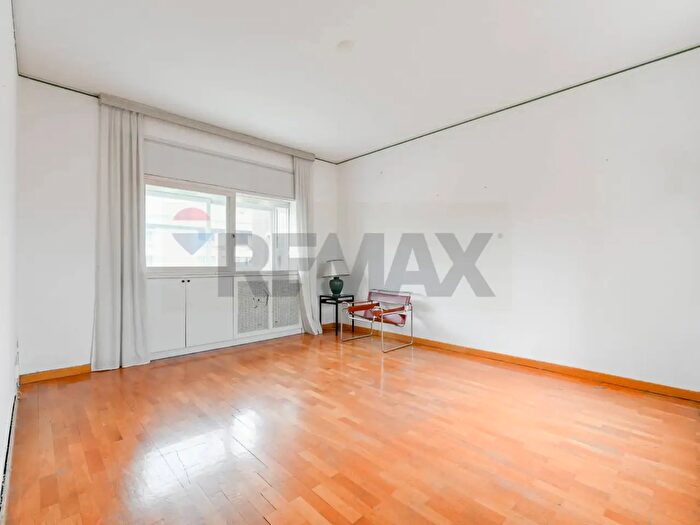 Appartamento bilocale in vendita in Via Monterosa, Milano