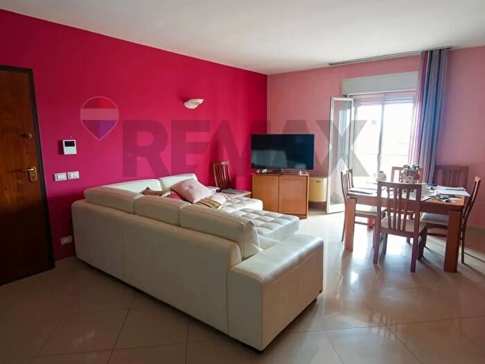 Appartamento con 5 locali in vendita in Ragusa