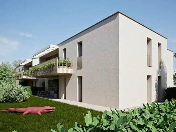 Appartamento con 5 locali in vendita in Via Adriana Rovina, Porto Mantovano