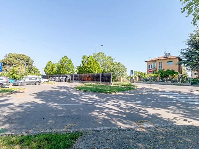 Appartamento con 5 locali in vendita in Via Emilia, San Lazzaro Di Savena