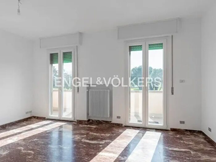 Appartamento con 5 locali in affitto in Via della Fornace, Bologna