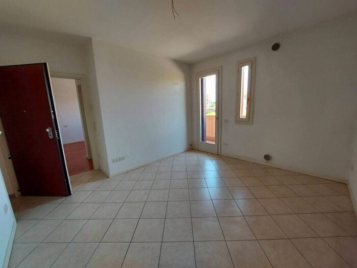 Appartamento trilocale in affitto in Via Verlato, Centro, Villaverla