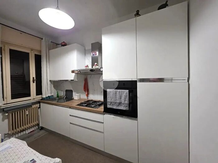 Appartamento trilocale in vendita in Via Montello, Treviso