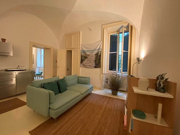 Appartamento bilocale in affitto in Piazza Sant'Eustorgio, Ticinese, Milano