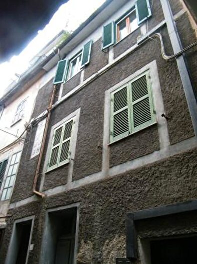 Casa con 6 locali in vendita in Corso Camillo Benso di Cavour, Alatri