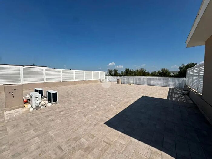 Appartamento quadrilocale in affitto in Via TTe V Barone, Cercola