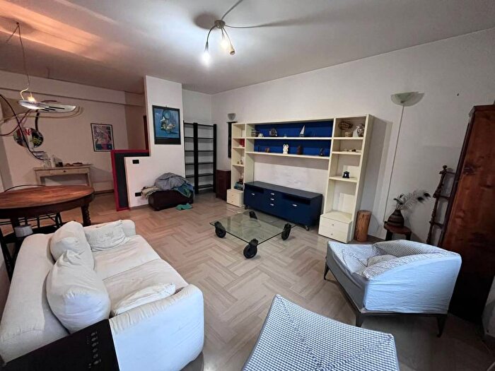Appartamento quadrilocale in affitto in Via Ferdinando Gregorovius, Ferro di Cavallo, Perugia