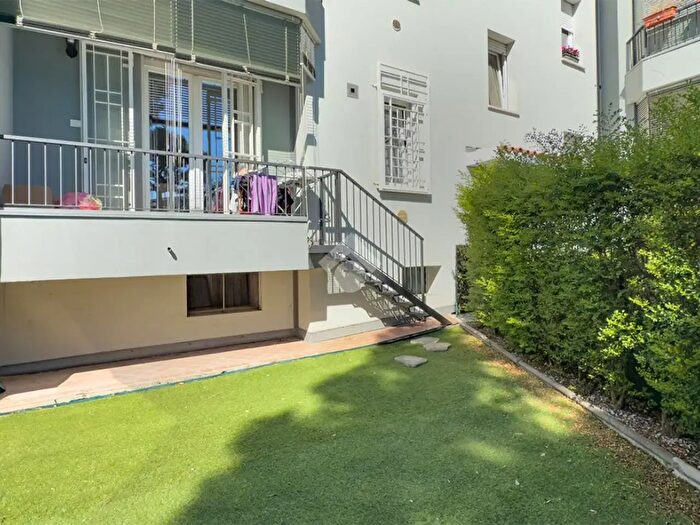 Appartamento trilocale in vendita in Viale Italia, Gussago