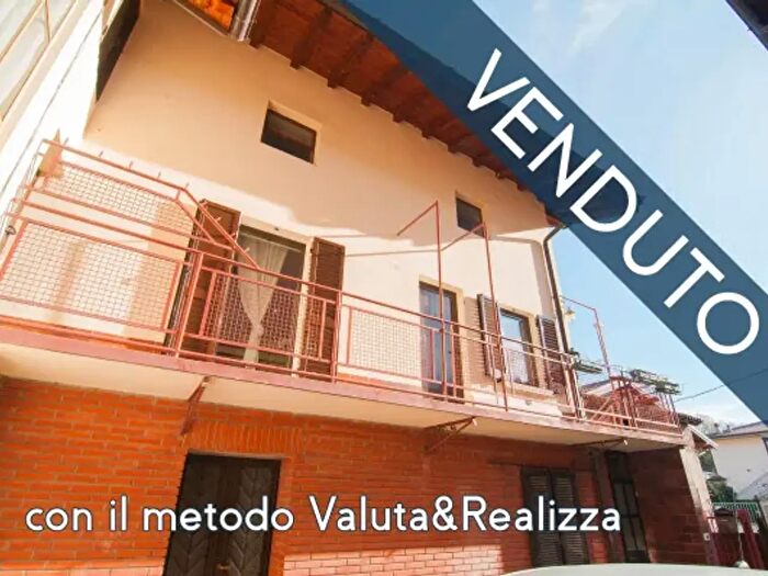Casa con 5 locali in vendita in Via del Brembo, Paladina