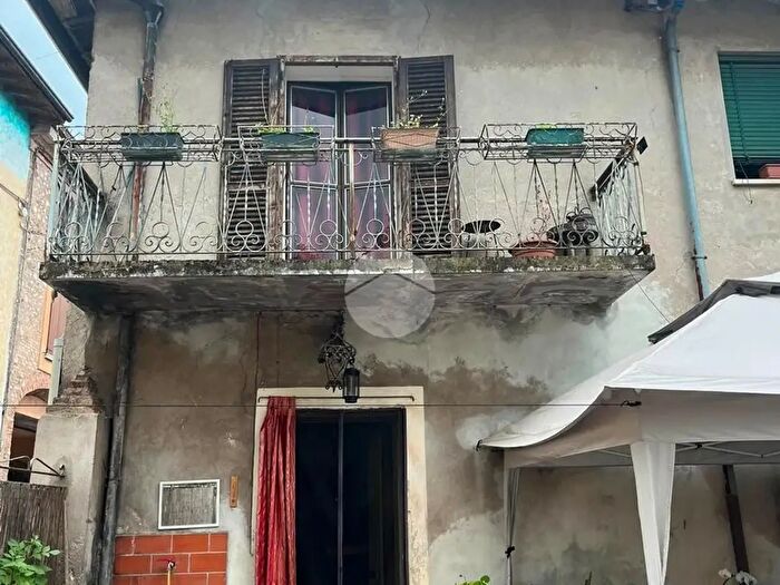 Appartamento trilocale in vendita in Via Trento E Trieste, Lonato