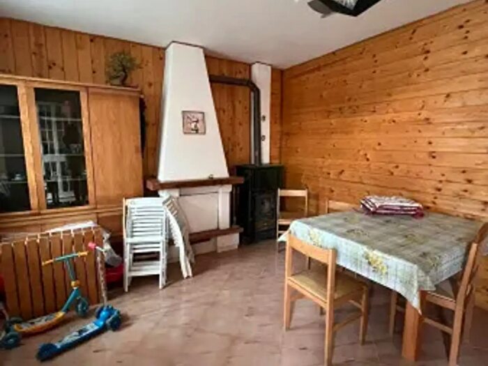 Appartamento con 6 locali in vendita in Castel Di Sangro