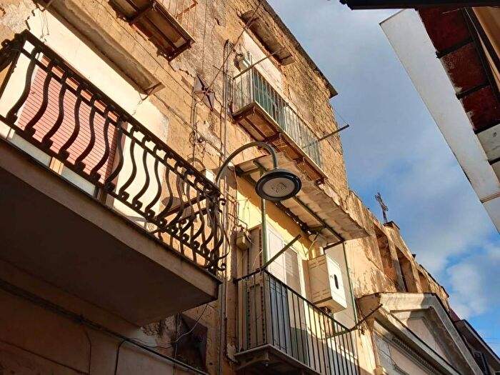 Appartamento monolocale in affitto in Penninata San Gennaro dei Poveri, Stella Materdei, Napoli