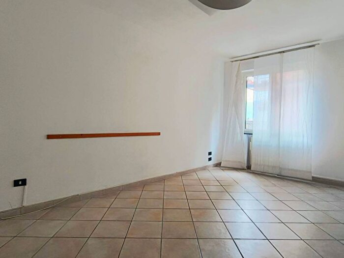 Appartamento bilocale in affitto in Via Paolo Scarpone, Mercato, Giffoni Valle Piana