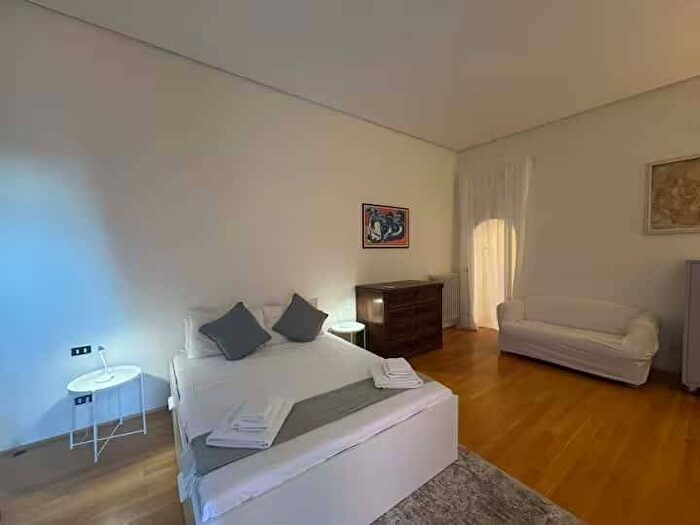 Appartamento bilocale in affitto in Via dei Fienili, Aventino, Roma