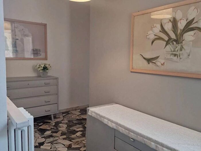 Appartamento quadrilocale in affitto in Via Giacomo Zanella, Ponte alla Vittoria, Firenze