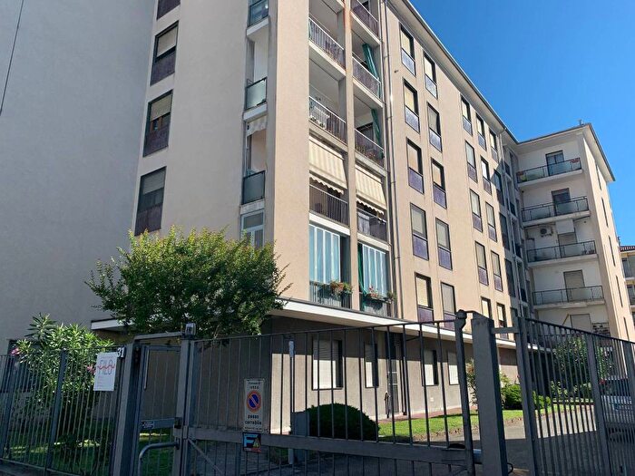 Appartamento bilocale in affitto in Via Ravaschietto, Ivrea