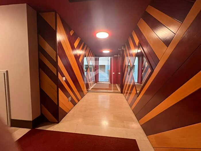 Appartamento trilocale in vendita in Via Sa Merici, Desenzano Del Garda