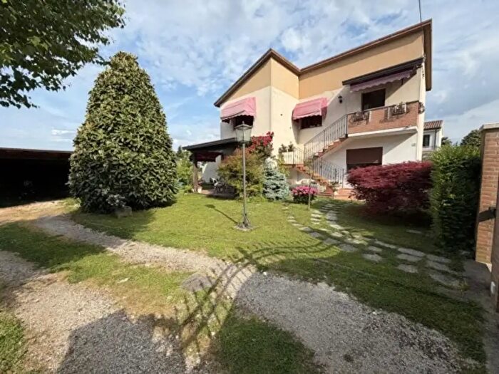 Casa con 6 locali in vendita in Via Verona, Mira