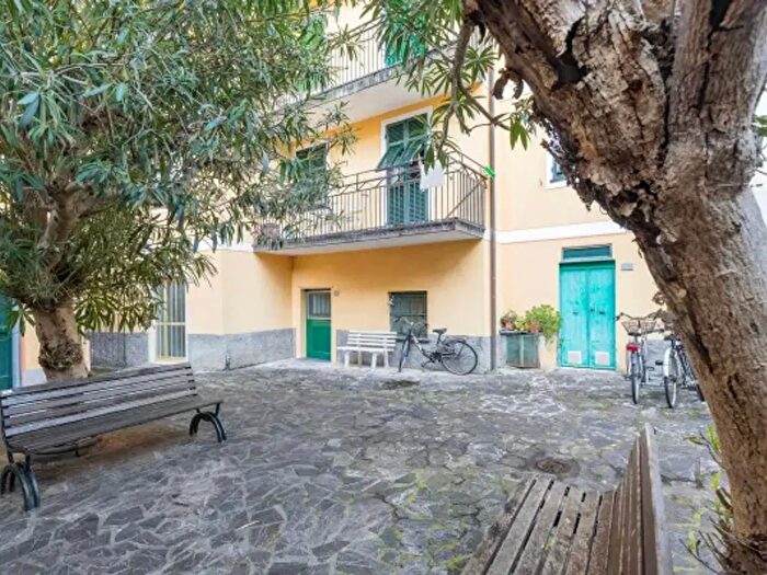 Appartamento quadrilocale in vendita in Bonassola