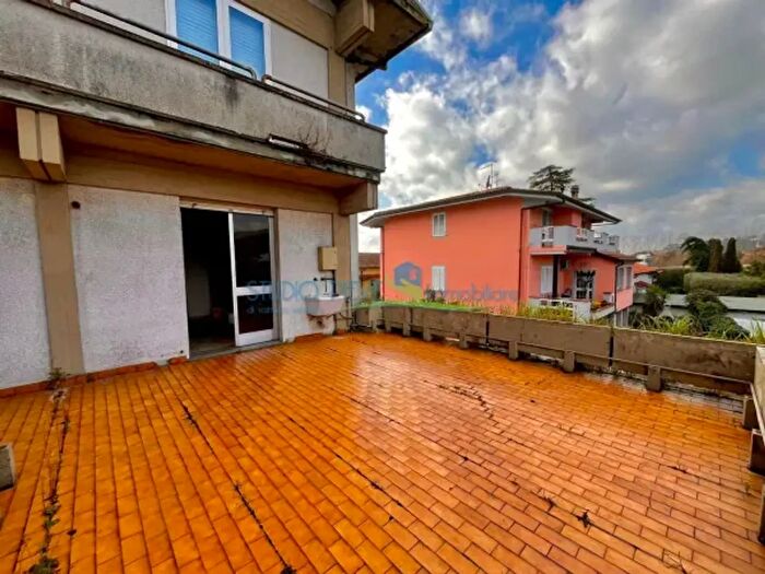 Appartamento con 5 locali in vendita in Via Giuseppe Verdi, Monsummano Terme