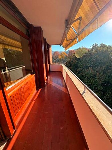 Appartamento con 6 locali in affitto in Via Artisti, Vanchiglia, Torino