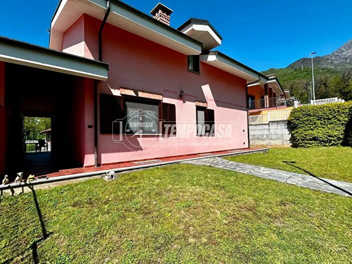 Case in Vendita e in Affitto - 3