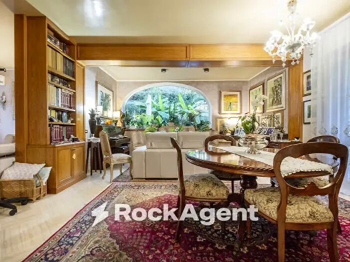 Casa con 6 locali in vendita in Via Fontanile del Piscaro, Frascati
