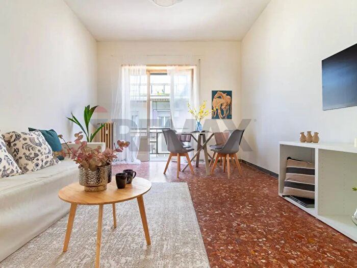 Appartamento quadrilocale in vendita in Via Cardinale Caprara, Roma