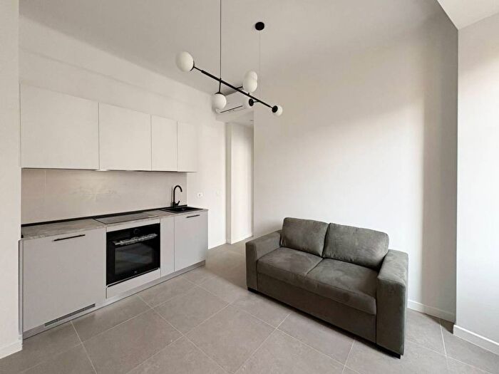 Appartamento trilocale in affitto in Sestri Ponente, Genova