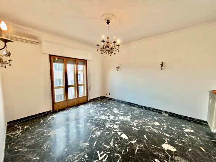 Appartamento con 6 locali in vendita in Pistoia