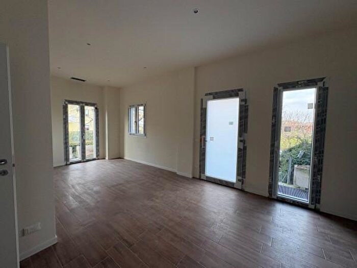 Appartamento monolocale in vendita in Via Lorenzo Respighi, Piacenza