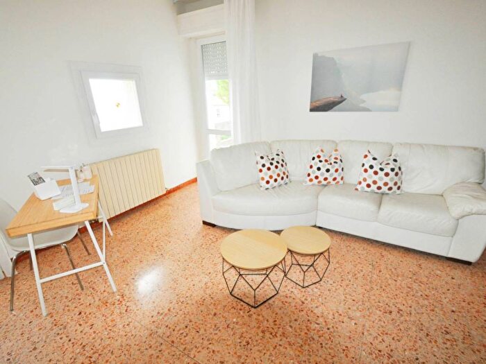 Appartamento con 5 locali in affitto in Via Villafranca, Avenza, Carrara
