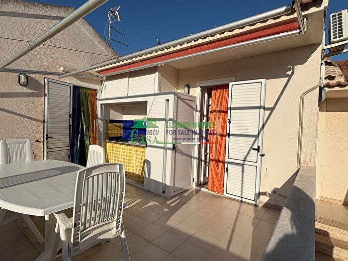 Appartamento quadrilocale in affitto in Via Salvatore OTTAVIANO, Santa Barbara Gesuiti, Ragusa