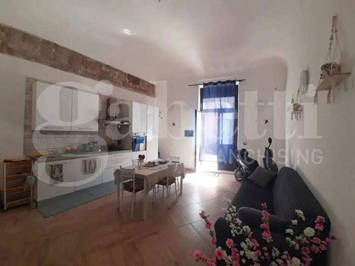 Casa bilocale in vendita in Via Pindaro, Siracusa