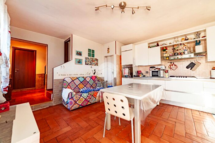 Casa con 5 locali in vendita in Via La Cassa, Givoletto