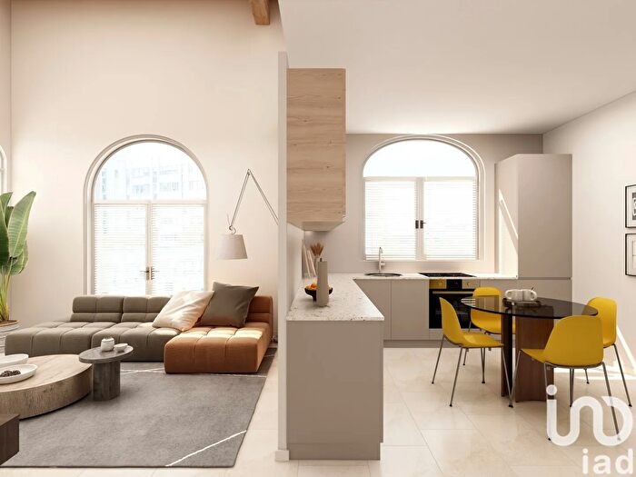 Appartamento con 7 locali in vendita in Via Gian Battista Pergolesi, Loreto