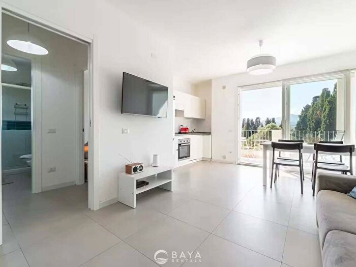 Appartamento trilocale in affitto in Via G Mameli, Capoterra