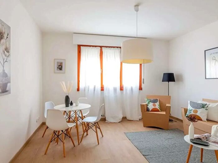 Appartamento trilocale in vendita in Ancona