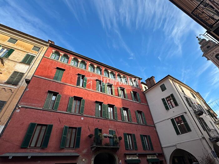 Appartamento trilocale in vendita in Via SantAndrea, Savigliano