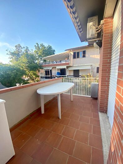 Appartamento trilocale in vendita in Viale Italia, Follonica