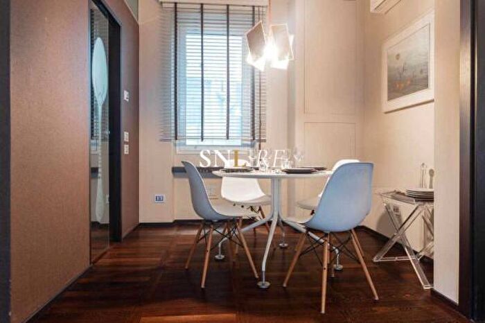 Appartamento con 5 locali in vendita in Via dei Guicciardini, Firenze