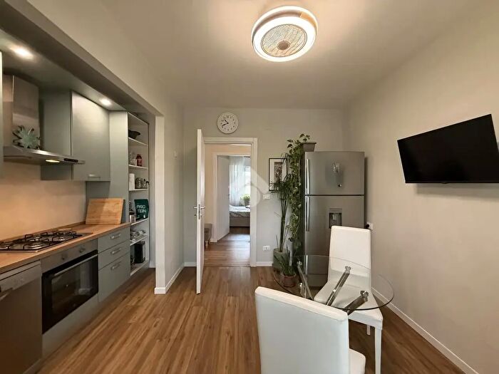 Appartamento trilocale in vendita in Via Fieramosca, Venezia