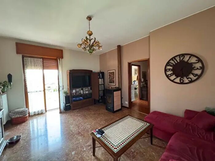 Appartamento trilocale in vendita in Via Belvedere, Romano Di Lombardia