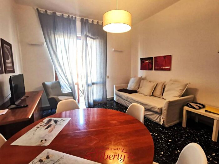 Appartamento trilocale in affitto in Via Francesco Baracca, Darsena Ex Campo di Aviazione, Viareggio