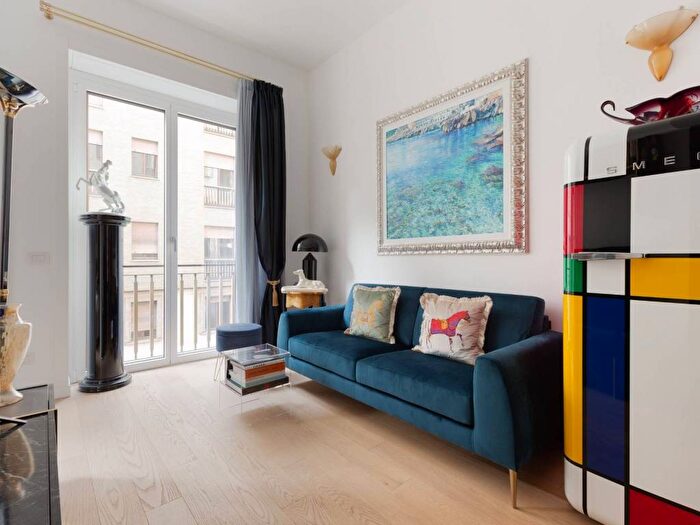 Appartamento bilocale in affitto in Via Vincenzo Monti, Vincenzo Monti, Milano