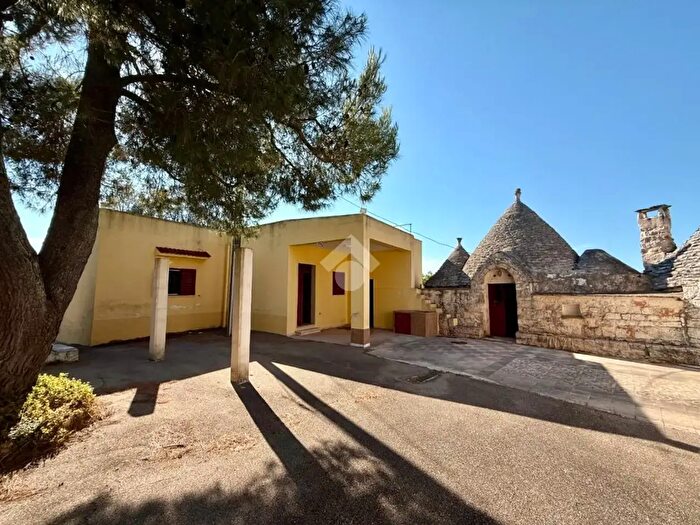 Casa quadrilocale in vendita in Via Spexss, Ceglie Messapica