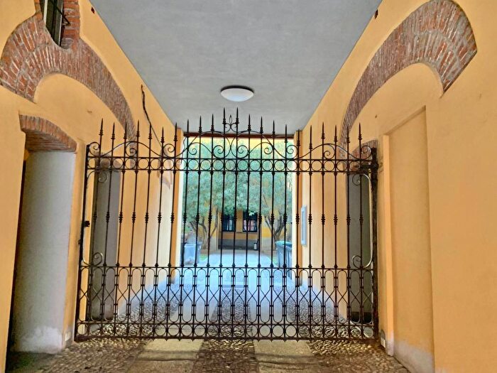 Appartamento monolocale in affitto in Viale Bligny, Bocconi, Milano