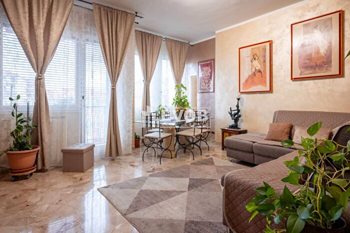 Appartamento quadrilocale in vendita in Corso Traiano, Torino