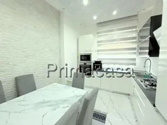 Appartamento quadrilocale in vendita in Via Contrada Polese, Verona