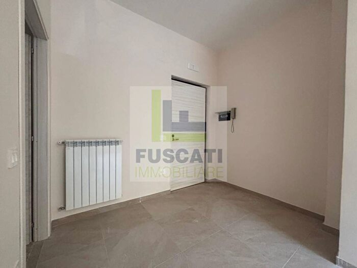 Appartamento trilocale in affitto in Via Napoli, Centro, Mugnano di Napoli